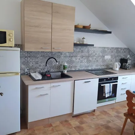 Top-floor 2-1 Flat, In The Very Center * Karlsbad